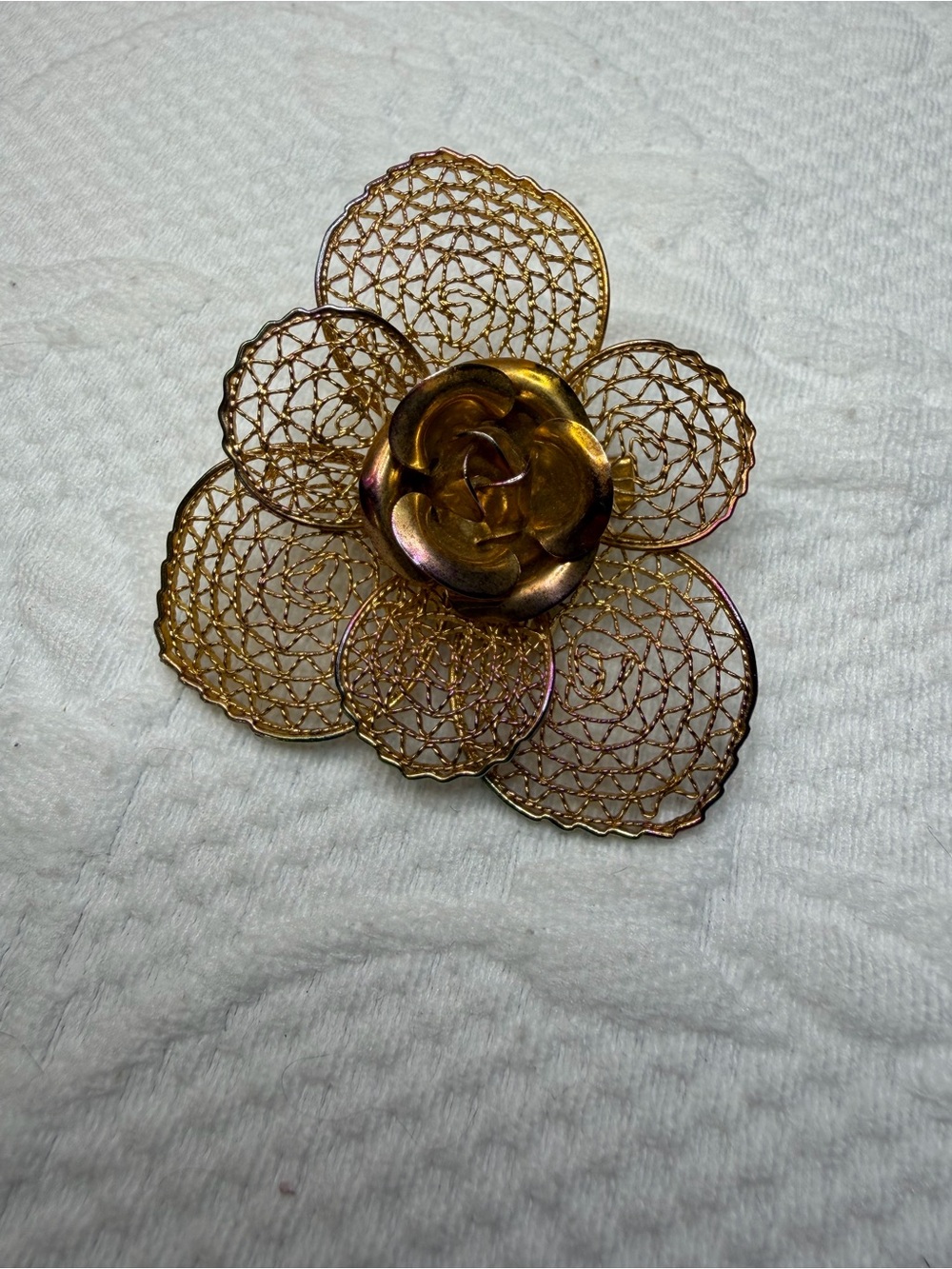 Vintage Gold Floral Filigree Brooch